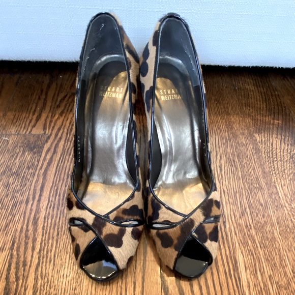 Stuart Weitzman Leopard Cowhide Peep-Toe Shoes - Picture 1 of 8